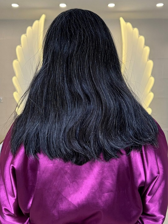 تصویر قبل از کراتینه مو - موهای نچرال با تار سفید نمونه ۳